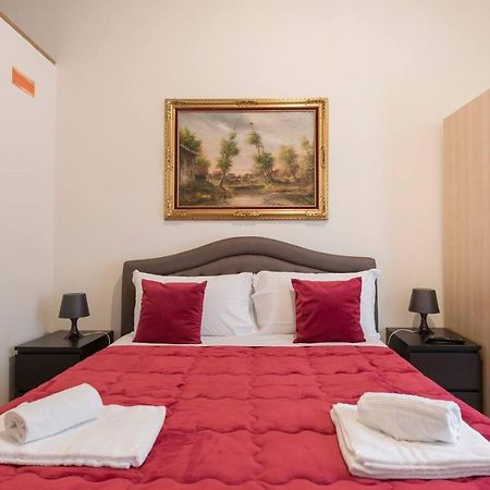 Via Umberto Apartment Rome Bagian luar foto